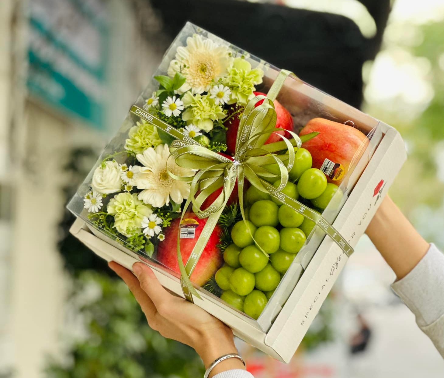 hộp hoa tươi trái cây