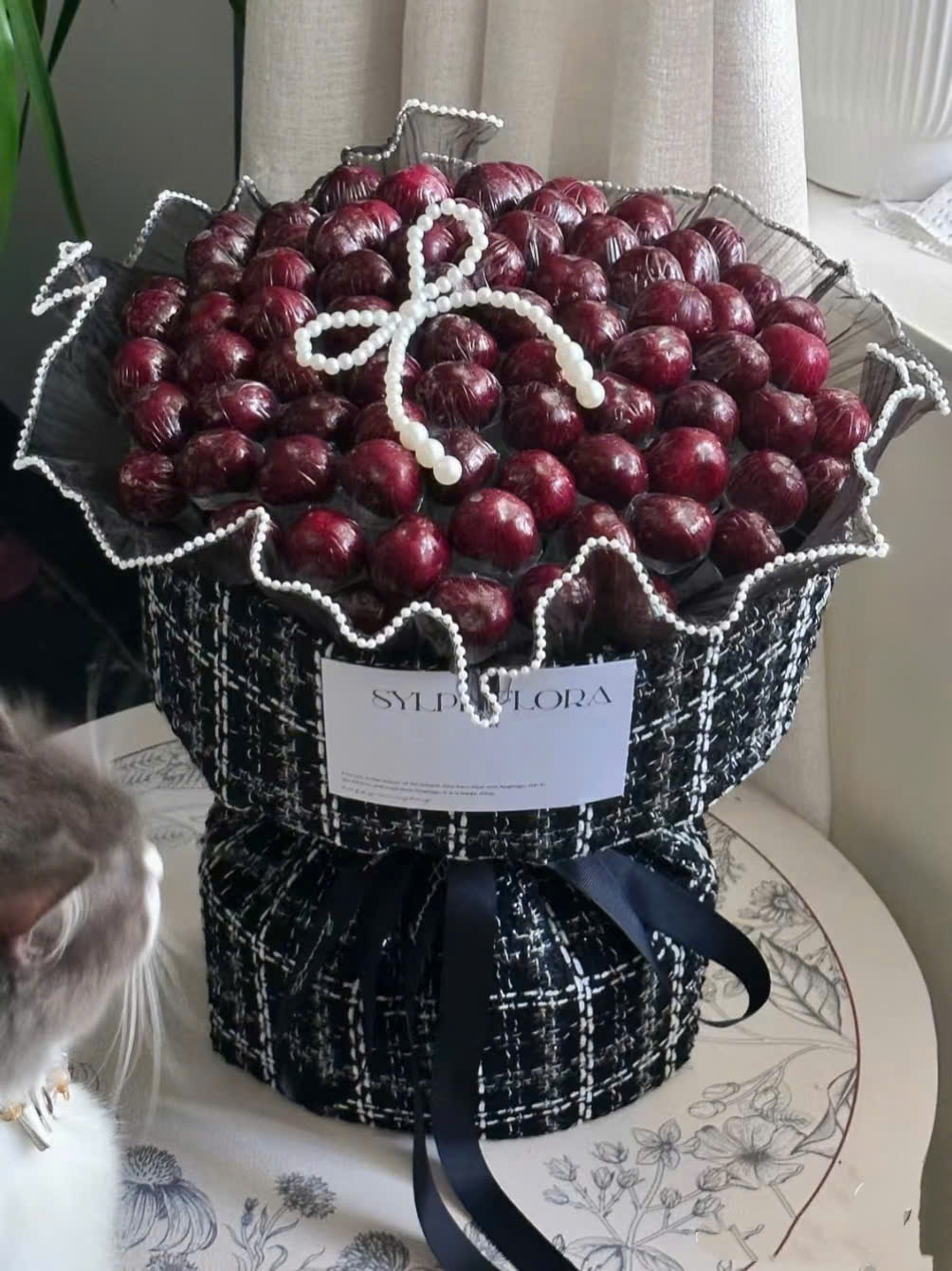 bó hoa cherry